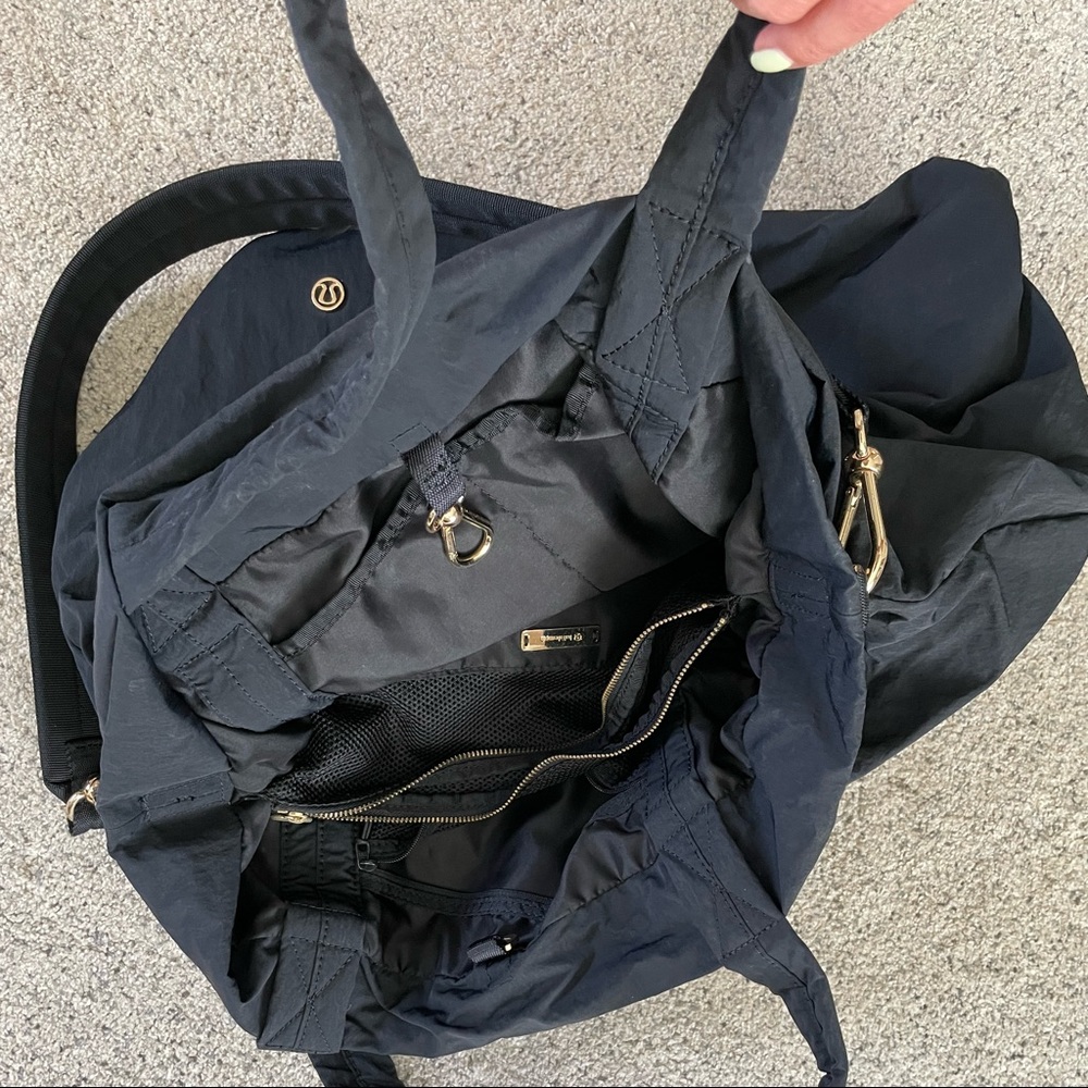 Lululemon bag